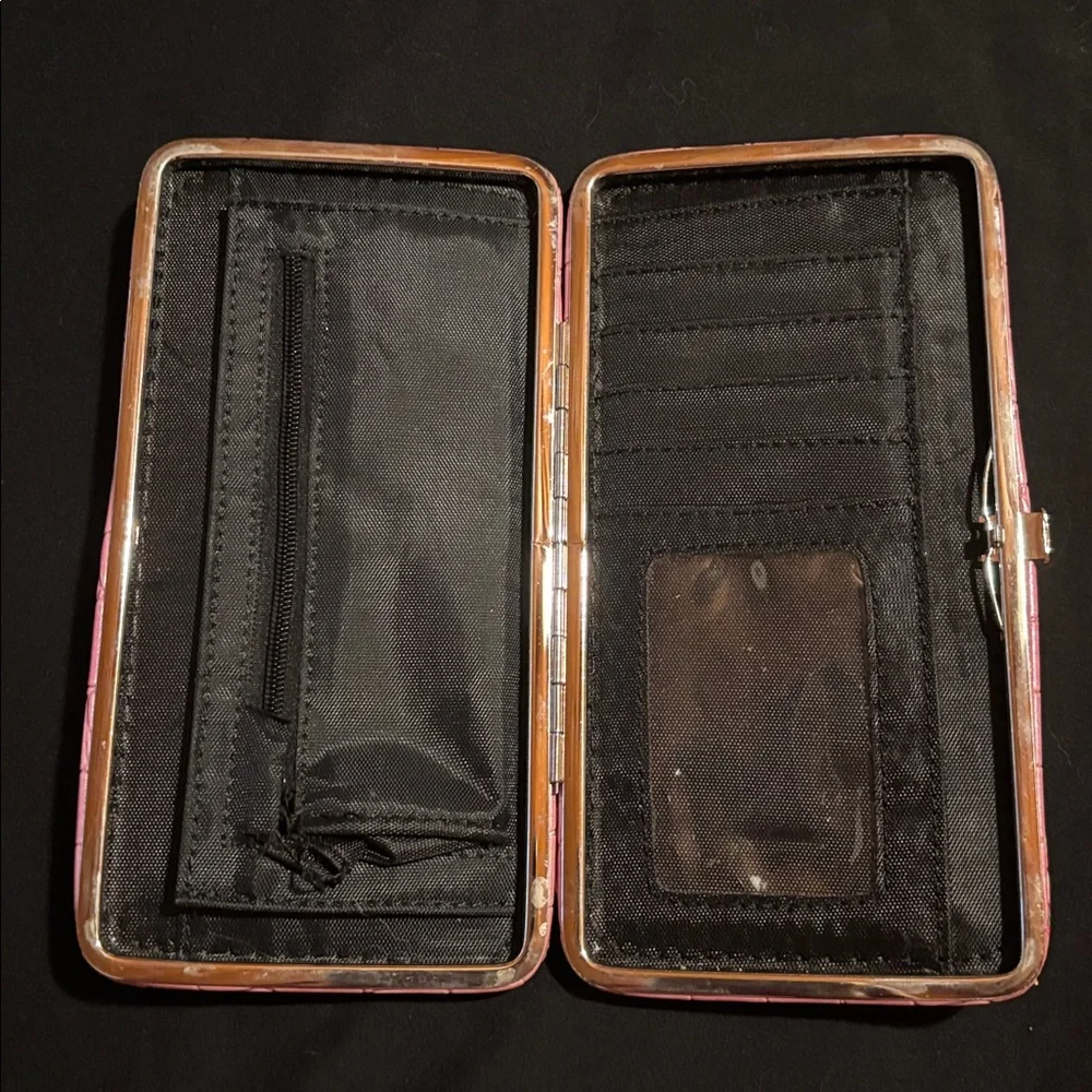 Striped Crocodile Pattern Wallet - Picture 3 of 3